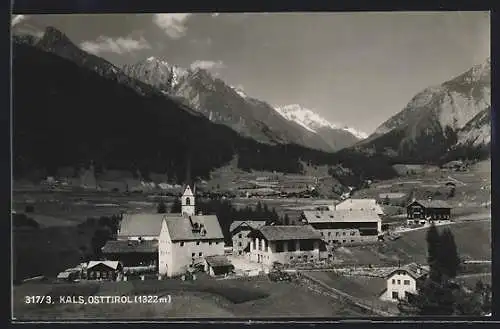 AK Kals in Tirol, Ortsansicht mit Bergpanorama