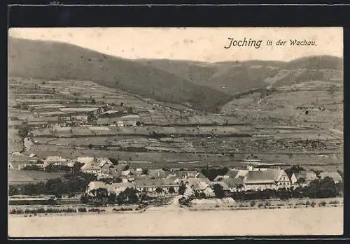 AK Weissenkirchen in der Wachau, Joching mit Feldern und Bergen aus der Vogelschau