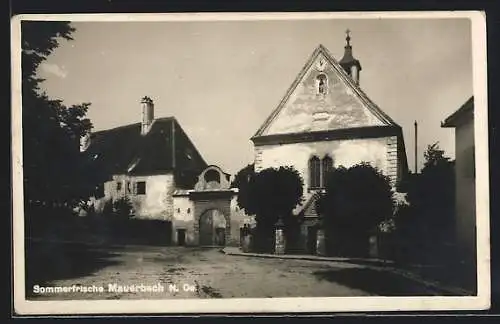 AK Mauerbach, Strassenpartie mit Kirche