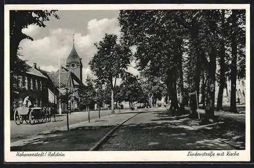 AK Hohenwestedt /Holstein, Lindenstrasse mit Kirche