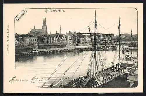 AK Lübeck, Dampfer am Hafen