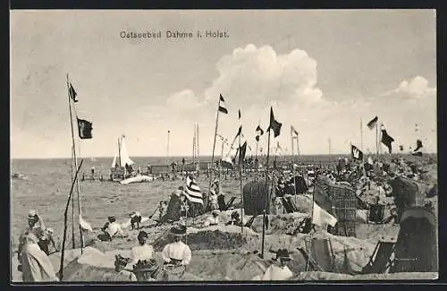 AK Dahme i. Holst., Lustiges Treiben am Strand