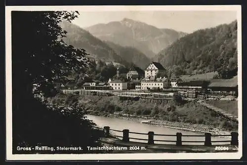 AK Gross-Reifling /Stmk., Ortspanorama mit Enns und Tamischbachturm