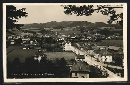 AK St. Veit a. d. Glan, Ortsansicht vom Berg am Ortseingang aus
