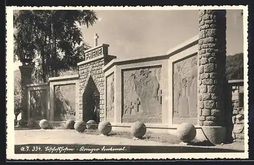 AK Bischofshofen, Kriegerdenkmal mit Birken