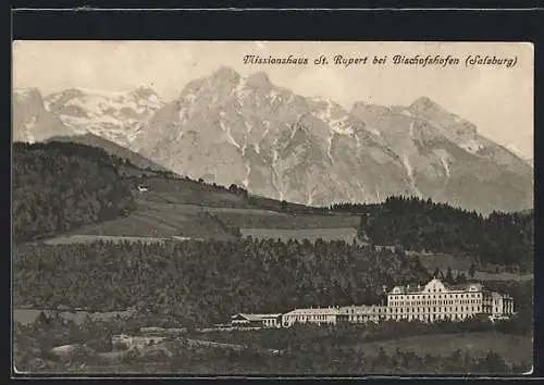 AK Bischofshofen /Salzburg, Missionshaus St. Rupert vor Bergpanorama