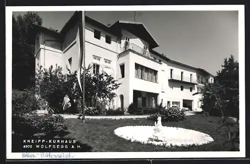 AK Wolfsegg a. H., Kneipp-Kurhaus mit Garten