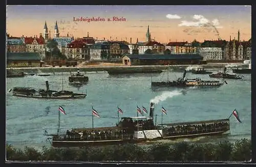 AK Ludwigshafen am Rhein, Teilansicht mit Dampfer