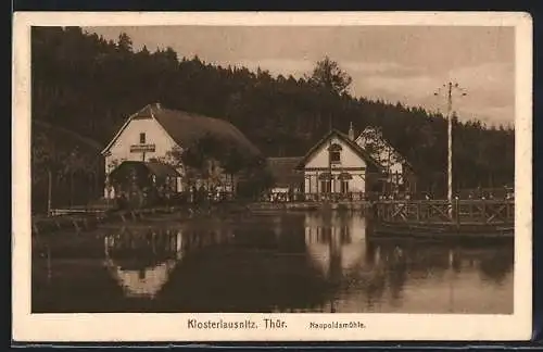 AK Klosterlausnitz, Gasthaus Naupoldsmühle mit Weiher
