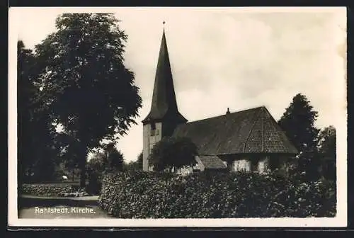 AK Hamburg-Rahlstedt, Ortspartie mit Kirche
