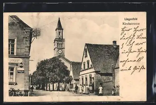 AK Lingenfeld, Kirchstrasse mit Kirche