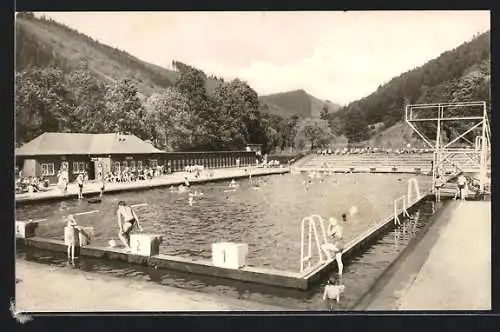 AK Leutenberg /Thür., Schwimmbad im Sommer