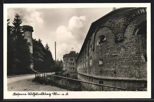AK Ulm a. D., Kaserne Wilhelmsburg mit Turm