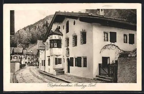 AK Brixlegg, Gasse am Kupferschmiedhaus