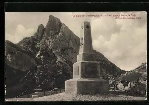 AK Falzaregopass, Obelisk gegen Sasso di Stria, Dolomitenstrasse