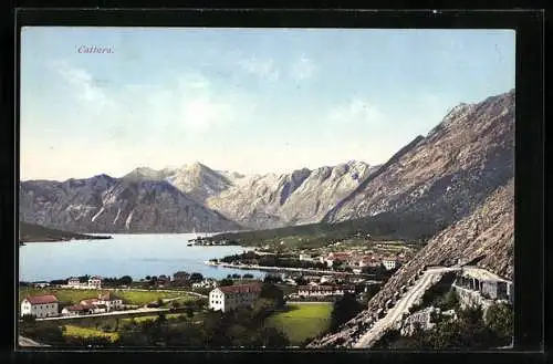 AK Cattaro, Teilansicht mit Bergen