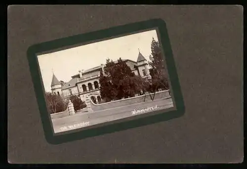 AK Bloemfontein, The Residency