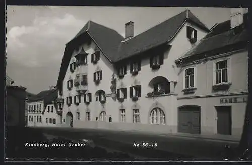 AK Kindberg, Hotel Gruber mit Strassenpartie