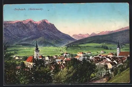 AK Trofaiach /Steiermark, Ortsansicht vor Bergen im Licht