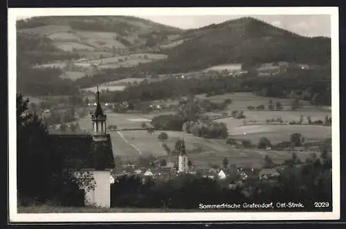 AK Grafendorf /Ost-Stmk., Blick aufs Tal mit Kirche