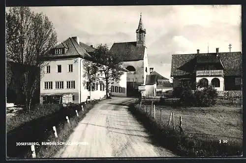 AK Josefsberg, Bundes-Schullandheim mit Strassenpartie