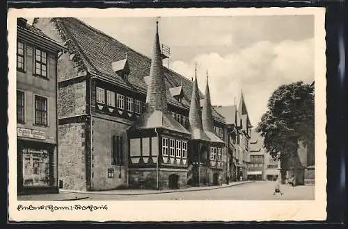 AK Einbeck /Hann., Samenhandlung Hans Kutzer neben dem Rathaus