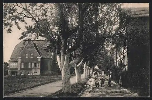 AK Schöningen, Kinder in der Gartenstrasse