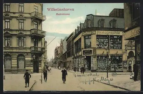 AK Wilhelmshaven, Marktstrasse, Kreuzung mit Kaufhaus