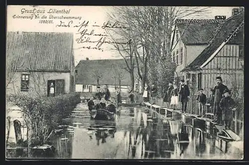 AK Lilienthal / Bremen, Überschwemmung 1880 /81, Einwohner im Boot und auf Stegen