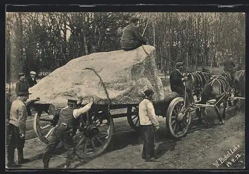 AK Speckenbüttel /Unterweser, Fritz-Reuter-Steen, Transport eines Findlings per Pferdewagen