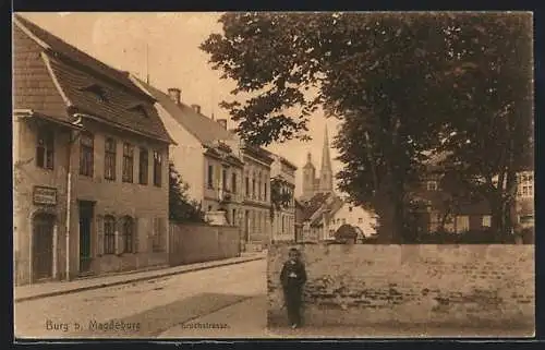 AK Burg / Anhalt, Blick in die Bruchstrasse