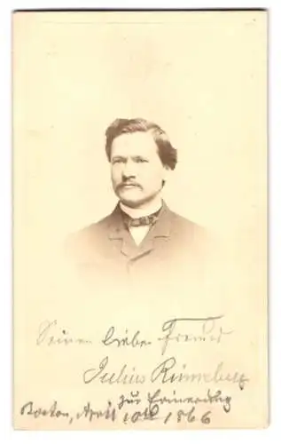 Fotografie Clifford & Shapleigh, Boston, Winter Str. 18 1 /2, Herr Julius Rimmebug im Anzug, 1866