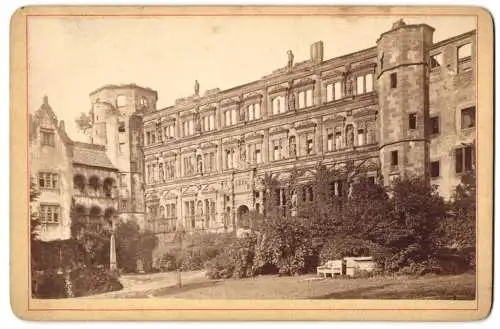 Fotografie Franz Richard, Heidelberg, Ansicht Heidelberg, Innenhof des Schloss mit Obelisk, 1918