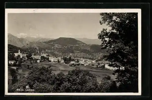 AK Lanzo, Gesamtansicht mit Bergpanorama aus der Vogelschau