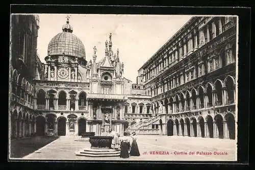 AK Venezia, Cortile del Palazzo Ducale