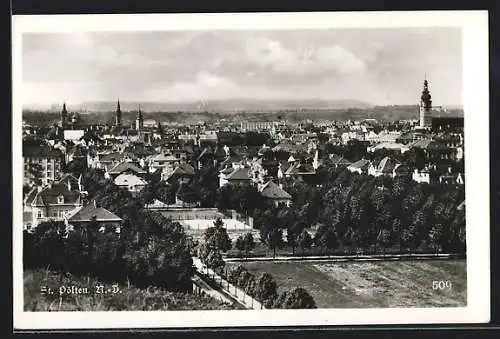 AK St. Pölten, Ortsansicht mit Kirchen