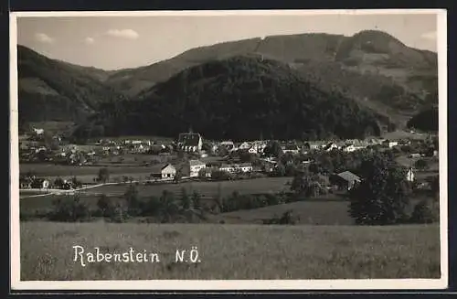 AK Rabenstein /N.Ö., Ortsansicht vor Bergpanorama
