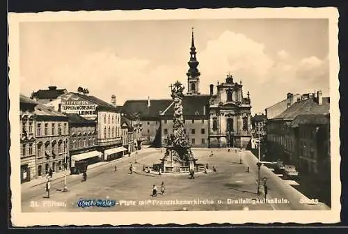 AK St. Pölten, Platz mit Franziskanerkirche und Dreifaltigkeitssäule