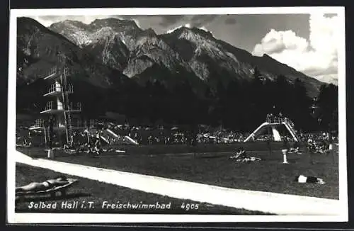 AK Bad Hall i. T., Freischwimmbad mit Gästen