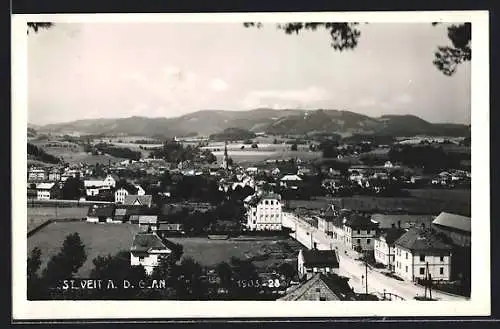 AK St. Veit a. d. Glan, Ortsansicht mit Strassenpartie aus der Vogelschau