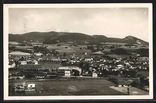 AK St. Veit a. d. Glan, Ortsansicht mit Feldern und Bergen