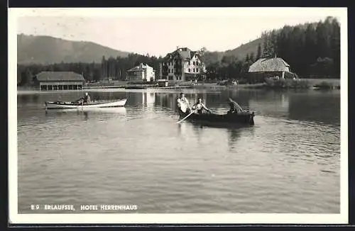 AK Erlaufsee, Hotel Herrenhaus und Ruderer auf dem See