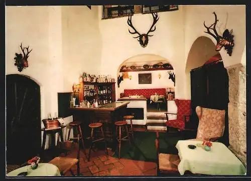 AK Salzburg, Hotel Goldener Hirsch, Innenansicht