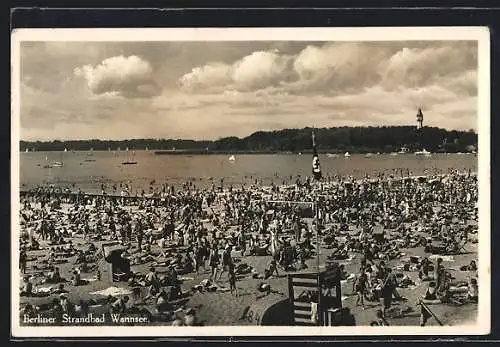 AK Berlin-Wannsee, Strandbad Wannsee mit sehr vielen Badegästen