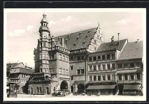 AK Schweinfurt, Markt mit Rathaus mit Geschäften