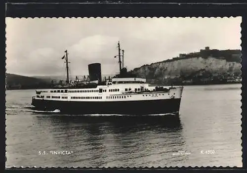 AK Passagierschiff SS Invicta in Fahrt