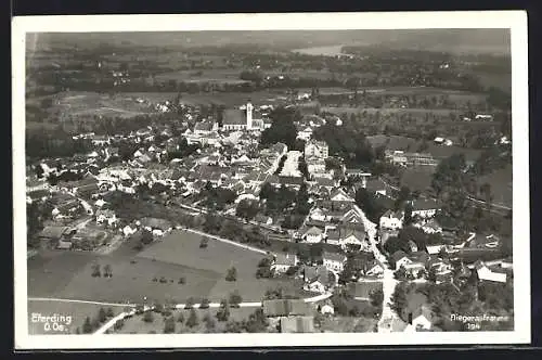 AK Eferding /O.-Oe., Teilansicht mit Kirche, Fliegeraufnahme