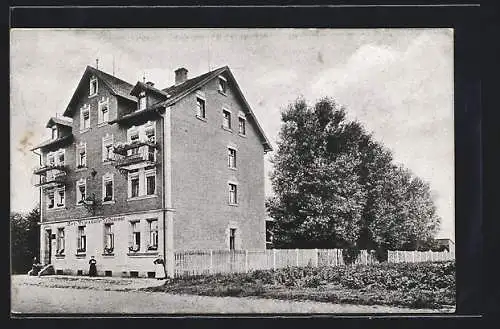 AK Fischbach /Feucht, Gasthof Kurhaus, von der Strasse gesehen