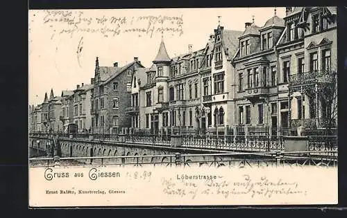 AK Giessen, Löberstrasse mit Strassenbahn, von der Brücke gesehen