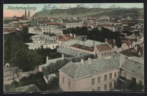 AK Klosterneuburg, Ortsansicht mit Stiftskirche